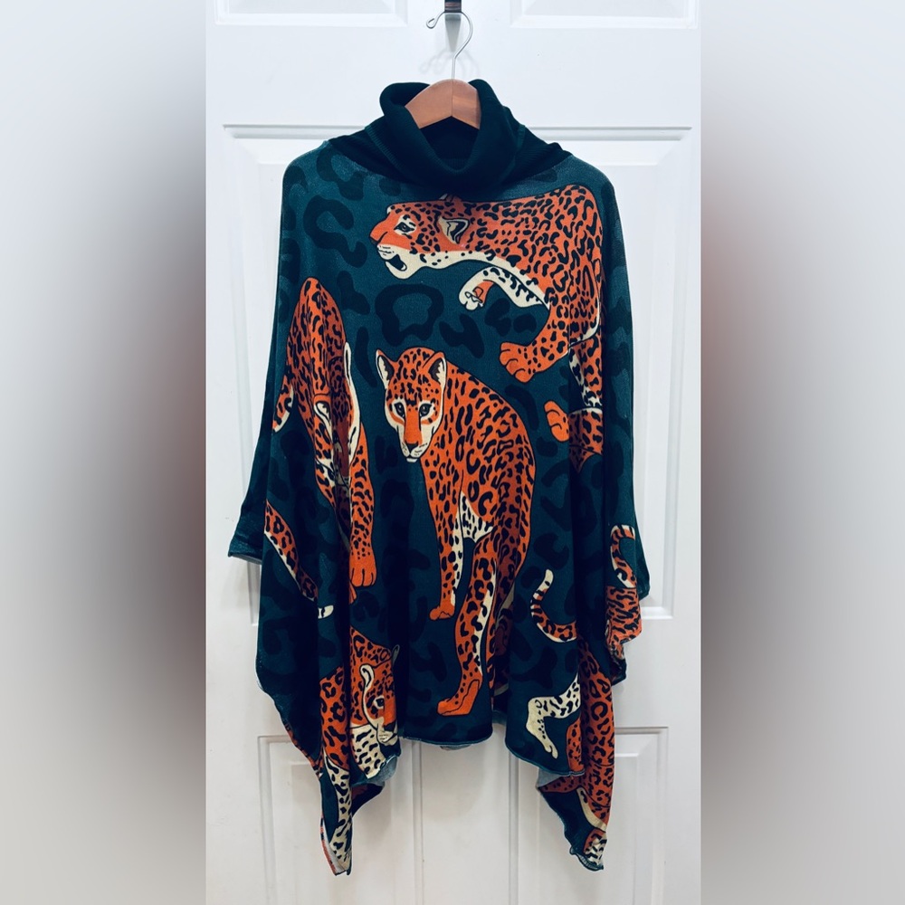 Anthropologie Leopard poncho, S/M